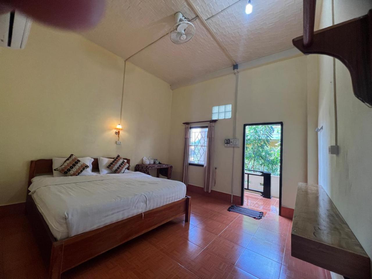 Nongkhiaw Meexai Guesthouse מראה חיצוני תמונה